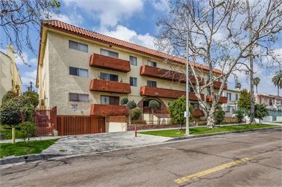 Building Photo - 123 S Catalina St