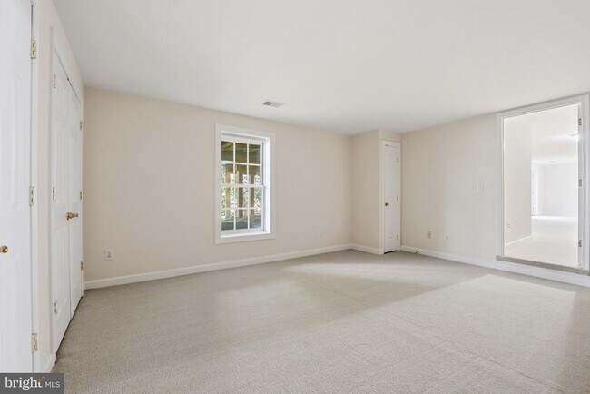 Building Photo - 1414 Hague Dr SW