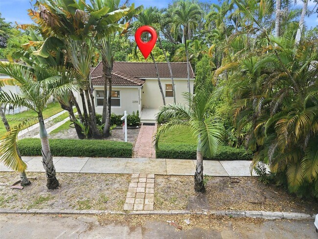Building Photo - 2355 Overbrook St