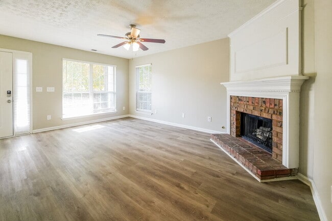 Building Photo - 2966 Heather Lake Dr