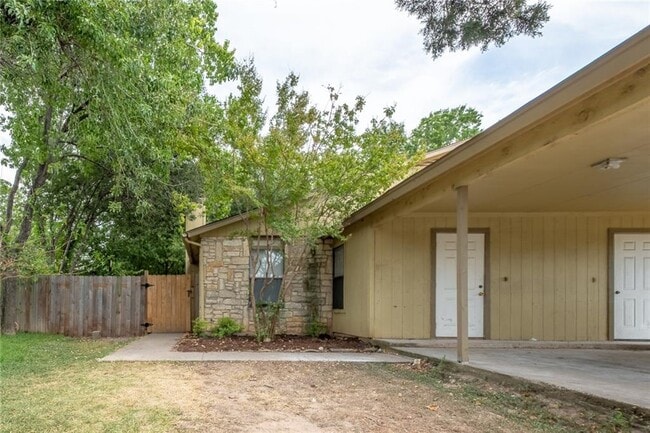 Building Photo - 12901 Chromite St