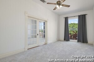 Building Photo - 142 W San Antonio St