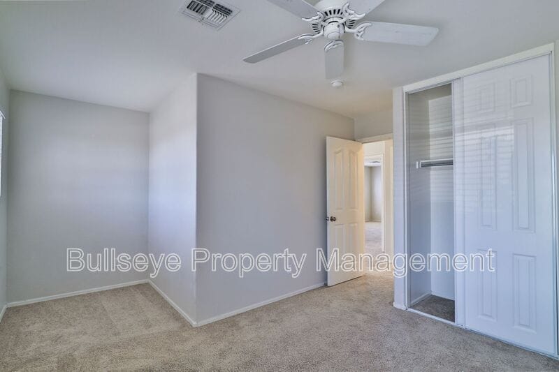 Building Photo - 2783 S Sailors Way
