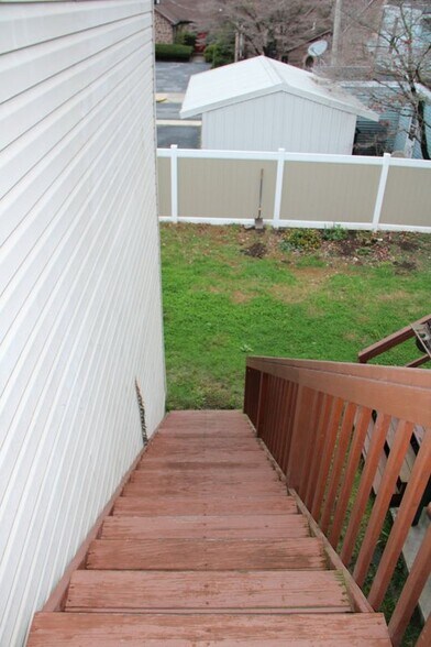 Building Photo - 130 N Mill St