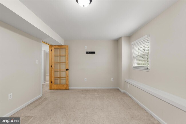 Building Photo - 3813 8th St