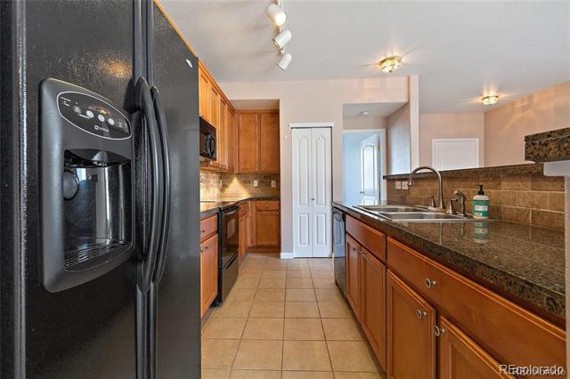 Building Photo - 5534 Lewis St