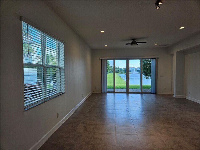 Building Photo - 4757 Saddle Ranch Rd