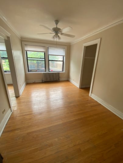 Primary Photo - 1730 W North Shore Ave