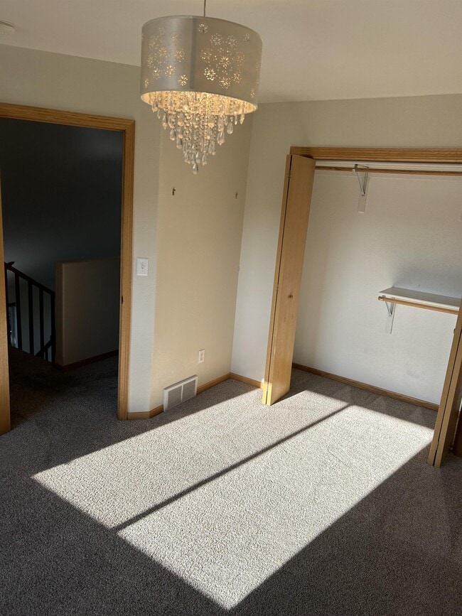 Building Photo - 3240 E Capitol Ave