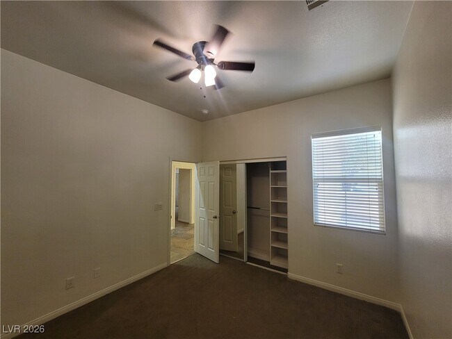 Building Photo - 9338 Wilderness Glen Ave