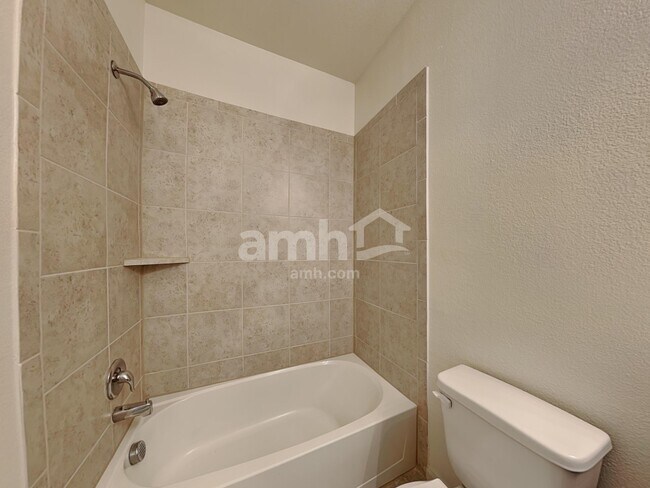 Building Photo - 1544 Park Trails Blvd