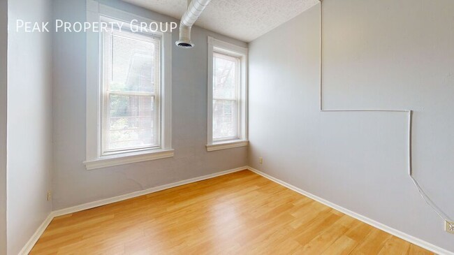 Building Photo - Generous 2 bedroom in the heart of East Wa...