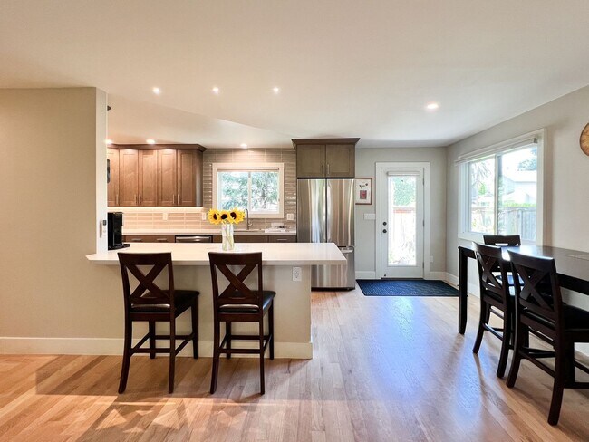 Building Photo - Beautiful Single-Level Home Located in the...