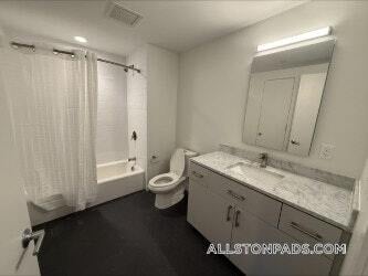 Building Photo - 55 Brighton Ave