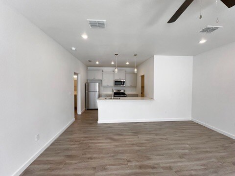 Building Photo - 5606 Lehigh St