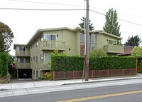 Building Photo - 615 NW 85th St