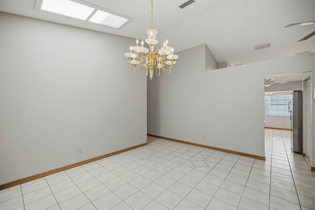 Building Photo - 9177 SW 91st Cir