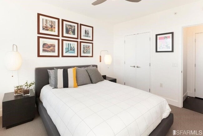 Building Photo - 1 Bed, 1 Bath - Modern Condo @ Linea - Min...