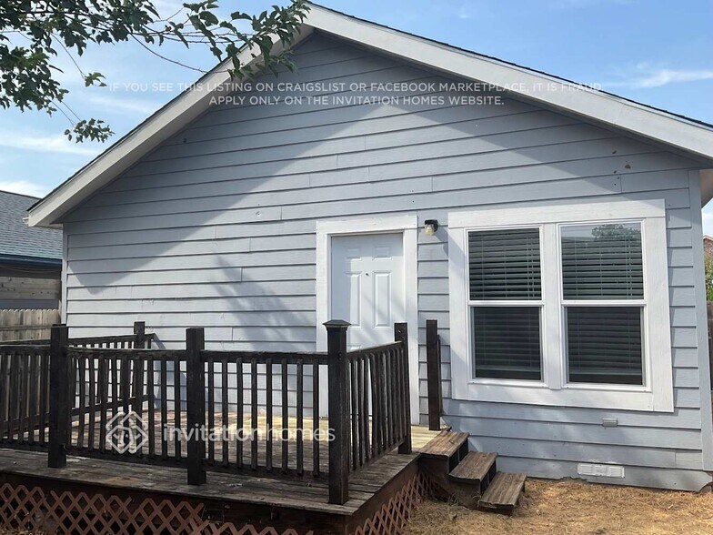 Building Photo - 6133 River Pointe Dr