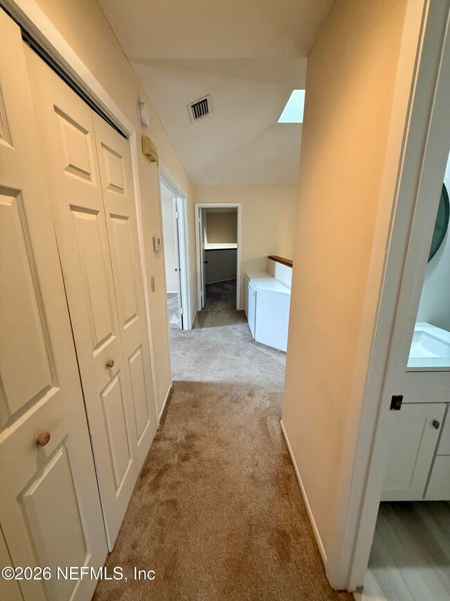 Building Photo - 536 Pelican Key