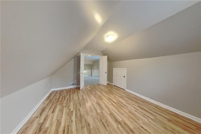 Building Photo - 2455 Compton Pl