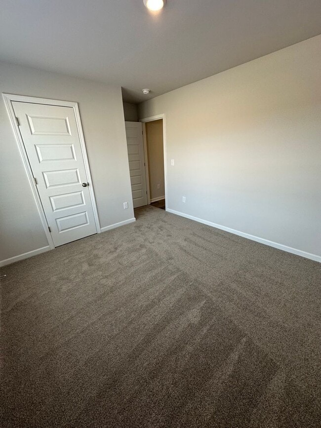 Building Photo - 1060 Brookhaven Ln