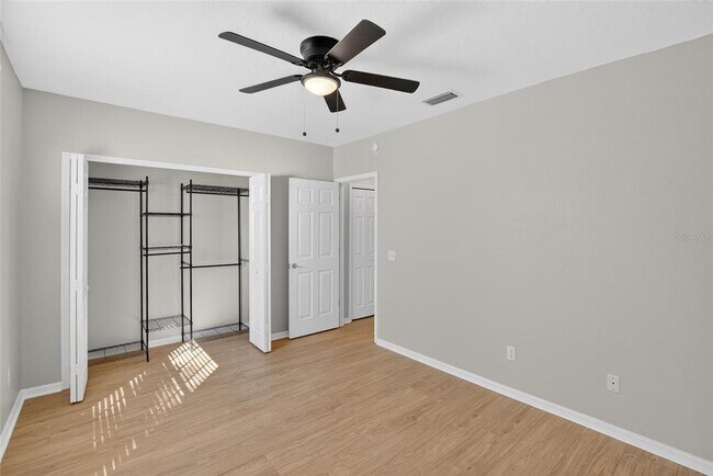 Building Photo - 11304 Balm Riverview Rd