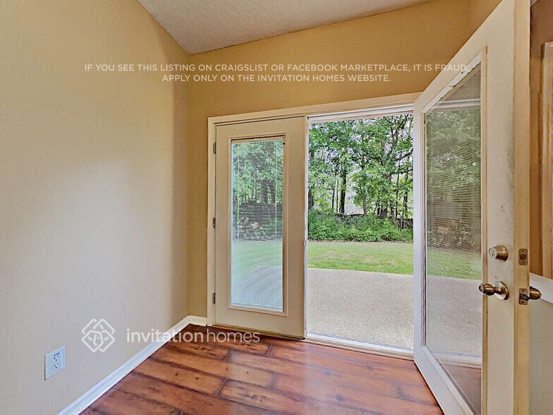Building Photo - 1205 Astastula Way
