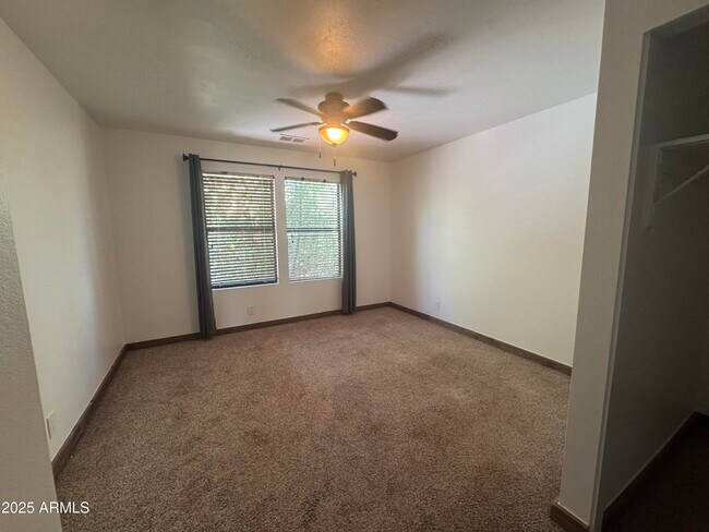 Building Photo - 4170 E Spring Meadows Cir