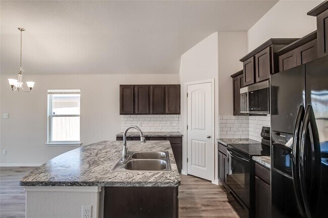 Building Photo - 6507 Catherine Dr