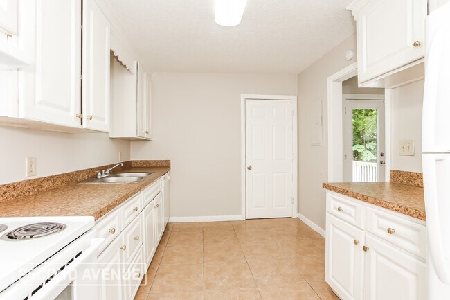 Building Photo - 8917 6th Ave