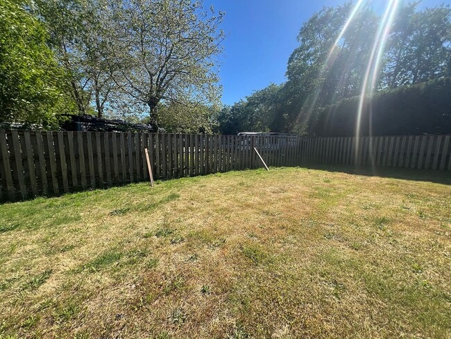 Building Photo - 1770 Pacific Ridge Ln