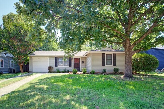 Primary Photo - 3 Bedroom Arlington Park Home for Lease