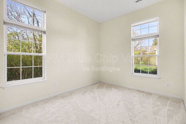 Building Photo - 3795 Brantford Way