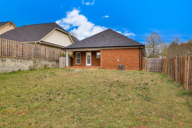 Building Photo - 1054 Grove Landing Ln