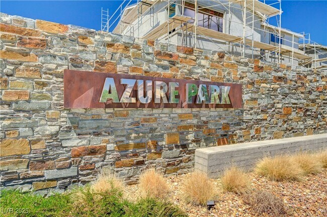 Building Photo - 1305 Azure Jay Ave