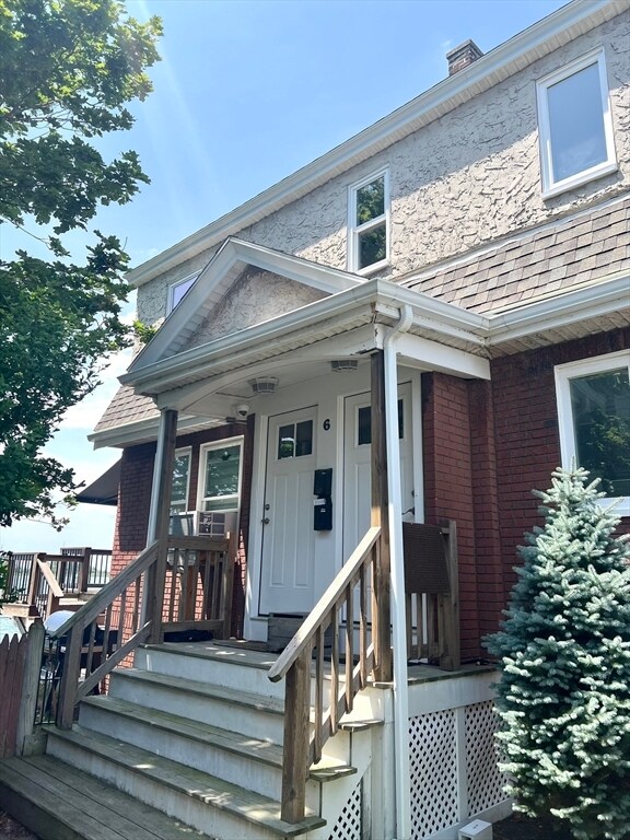 Building Photo - 6 Elmwood Ct