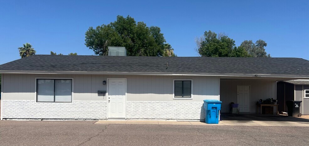 Building Photo - 1731 E Cheery Lynn Rd