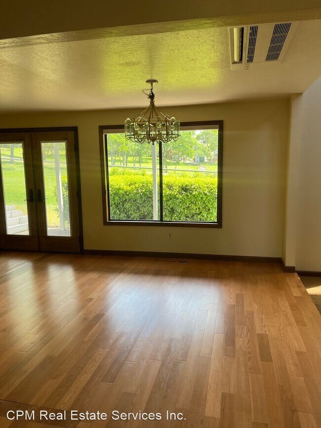 Building Photo - 3 br, 2.5 bath House - 2408 Heritage Way