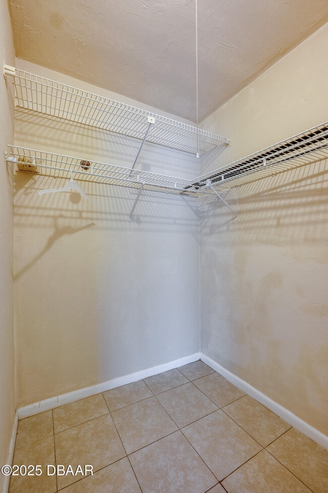 Building Photo - 26 Arbor Lake Park