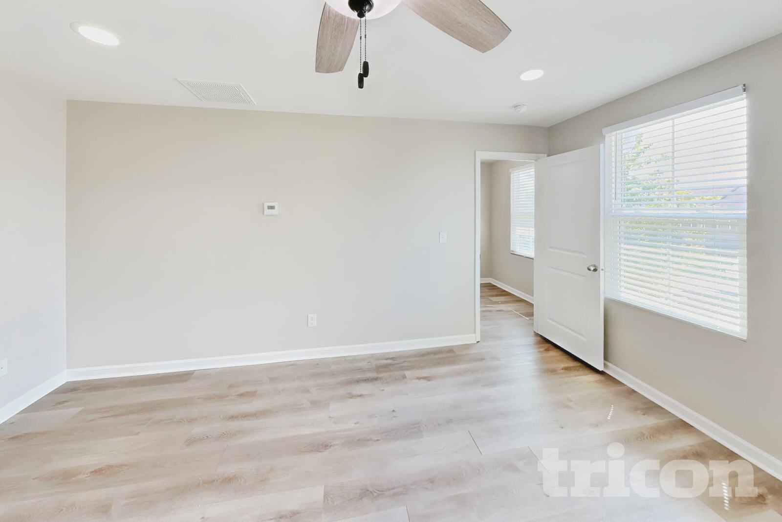 Building Photo - 1845 Belle Arbor Dr