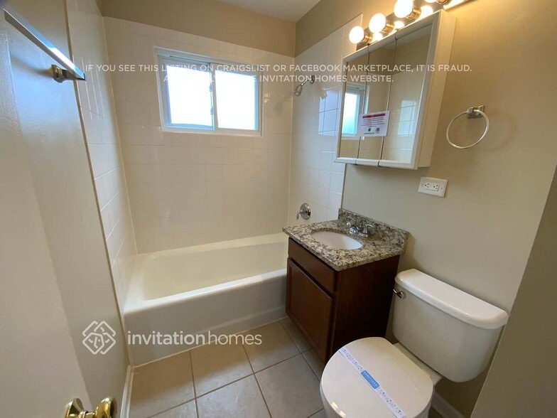 Building Photo - 622 E Le Moyne Ave