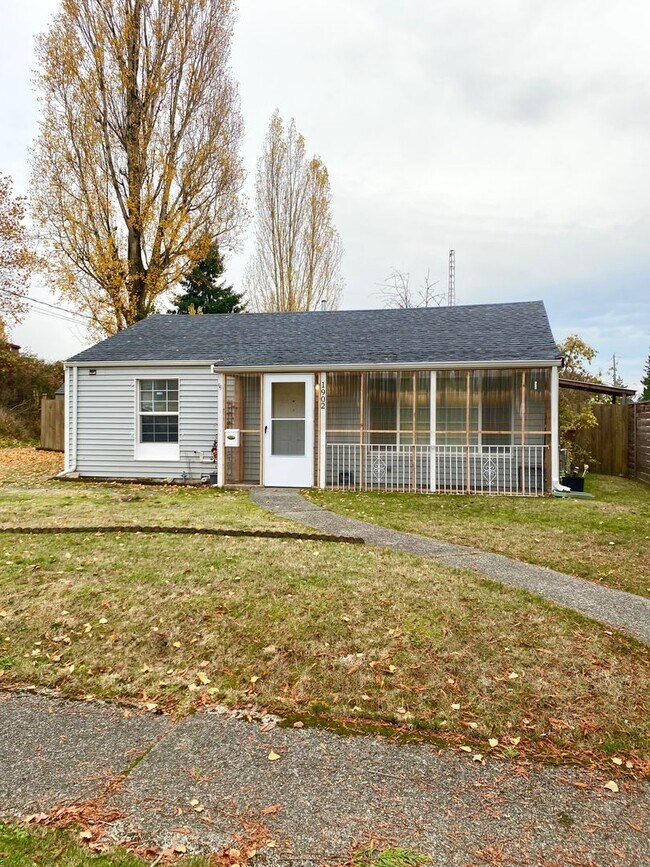 Building Photo - 2bd/1ba House in Central Tacoma