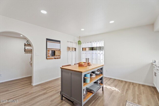 Building Photo - 2151 S Catarina