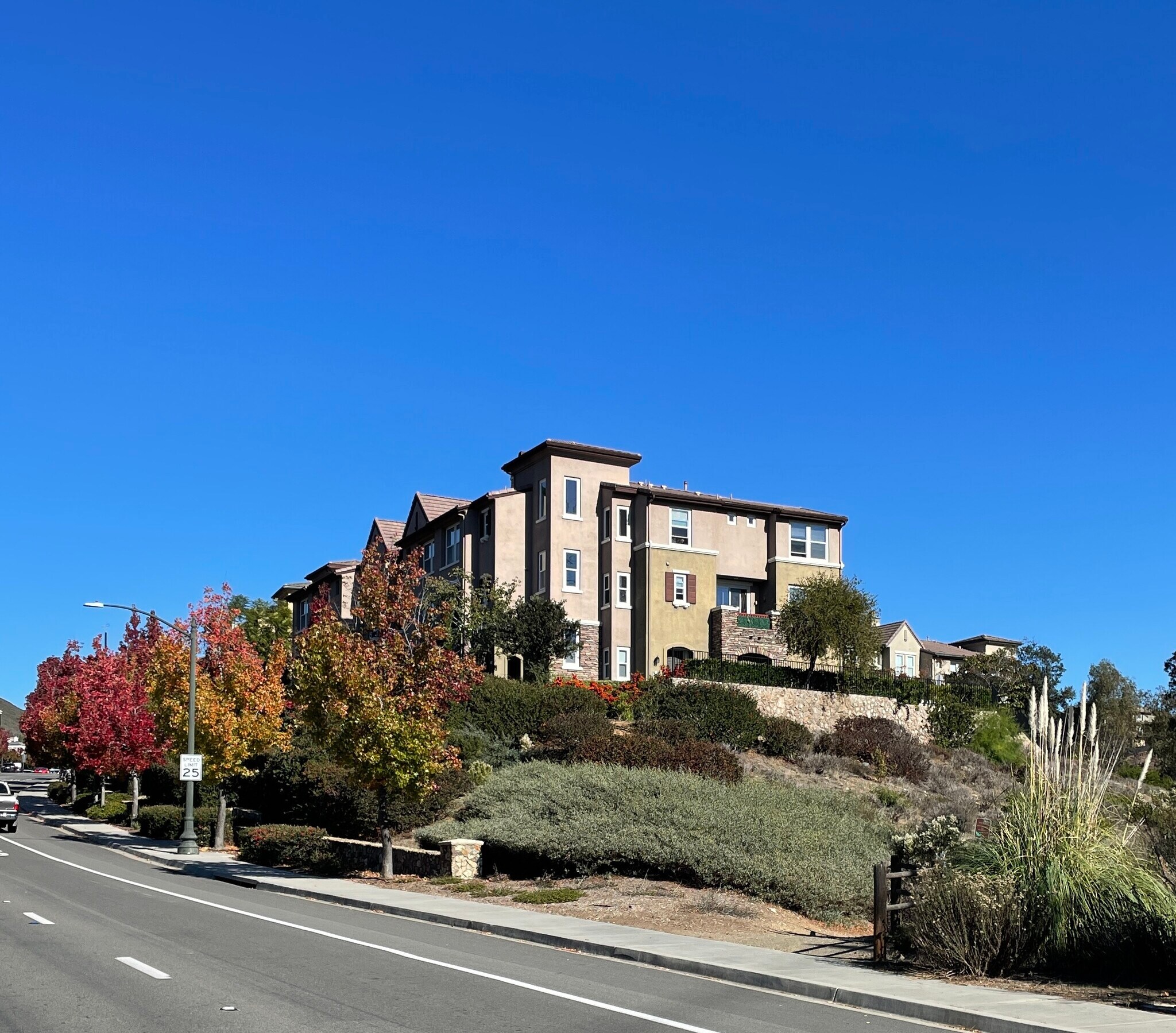 Building Photo - 1379 Cattail Ct