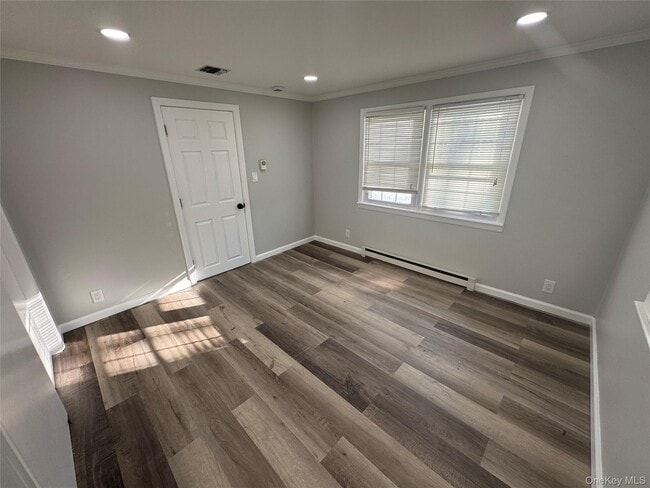 Building Photo - 81 Oakside Rd