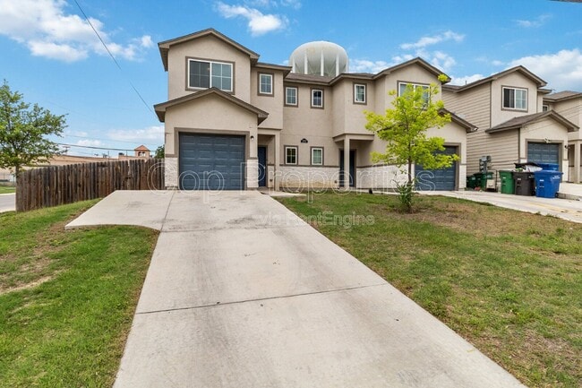 Building Photo - 11103 Belair Dr