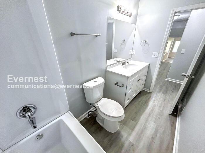 Building Photo - 118 Blackhawk Trail