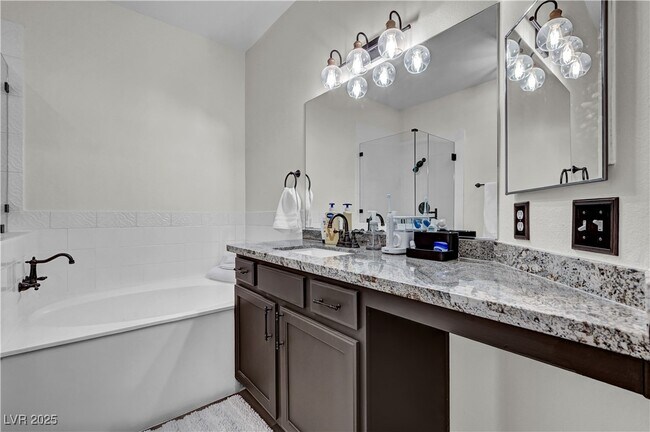 Building Photo - 8733 Red Brook Dr