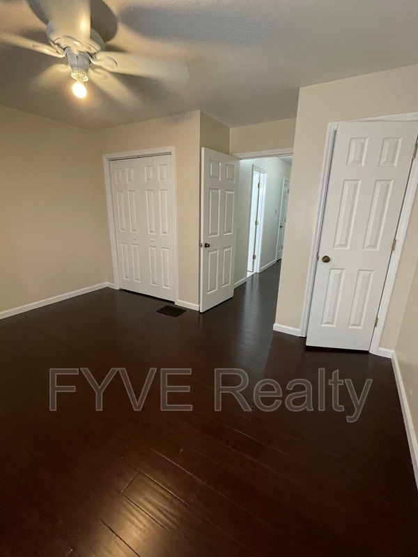 Building Photo - 944 Piney Grove Church Rd
